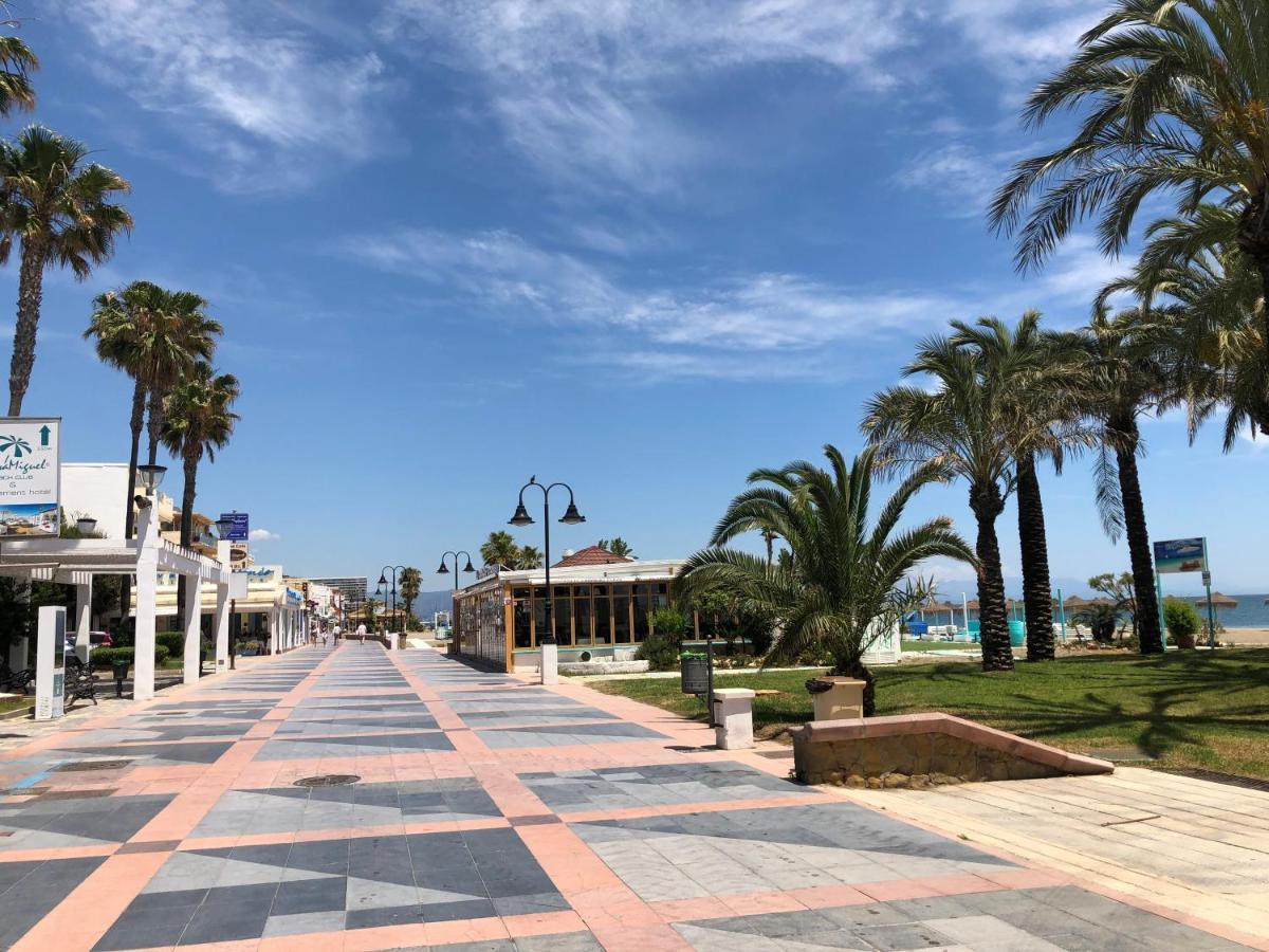 Carihuela Beach Apartment, 2Nd Line Torremolinos Ngoại thất bức ảnh